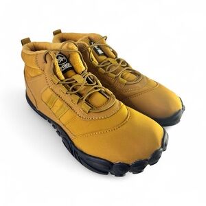 Hike Footwear Kasdava Pro Barefoot Winter Noots. Size 36